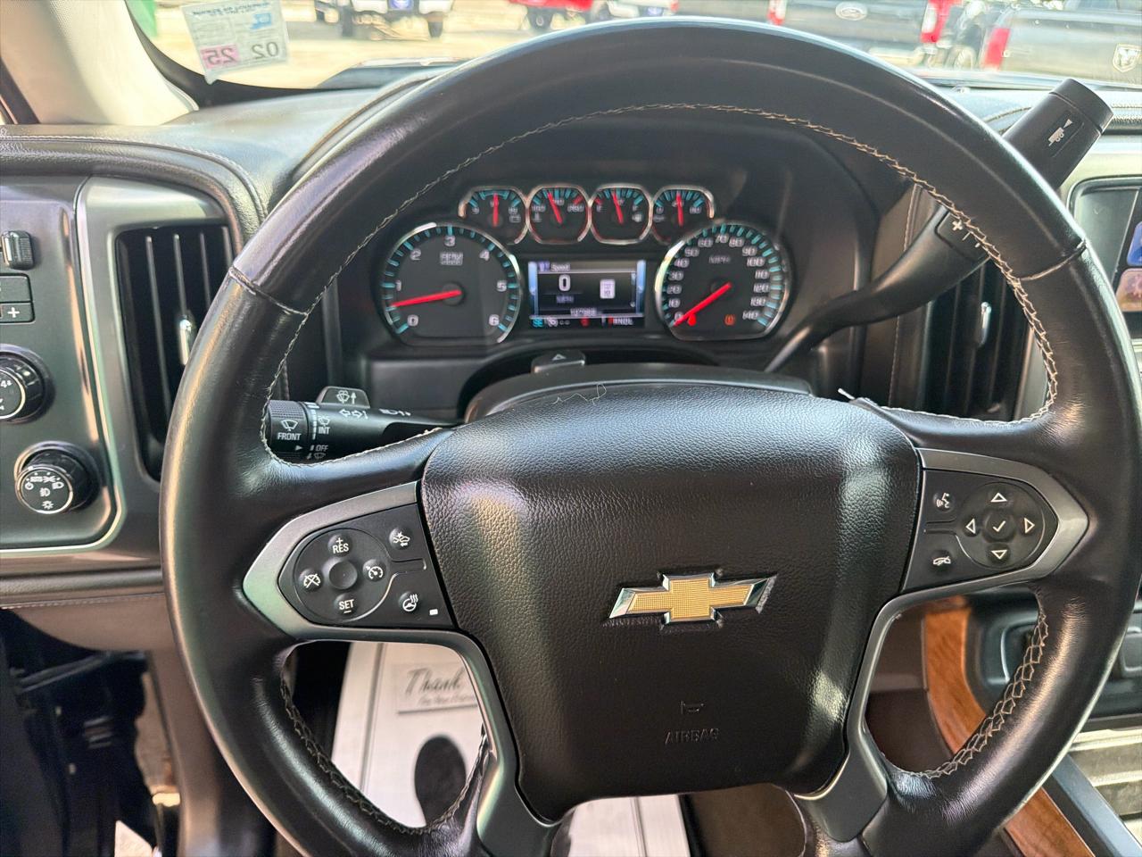 Chevrolet Silverado 1500 LTZ Crew Cab 4WD 2017