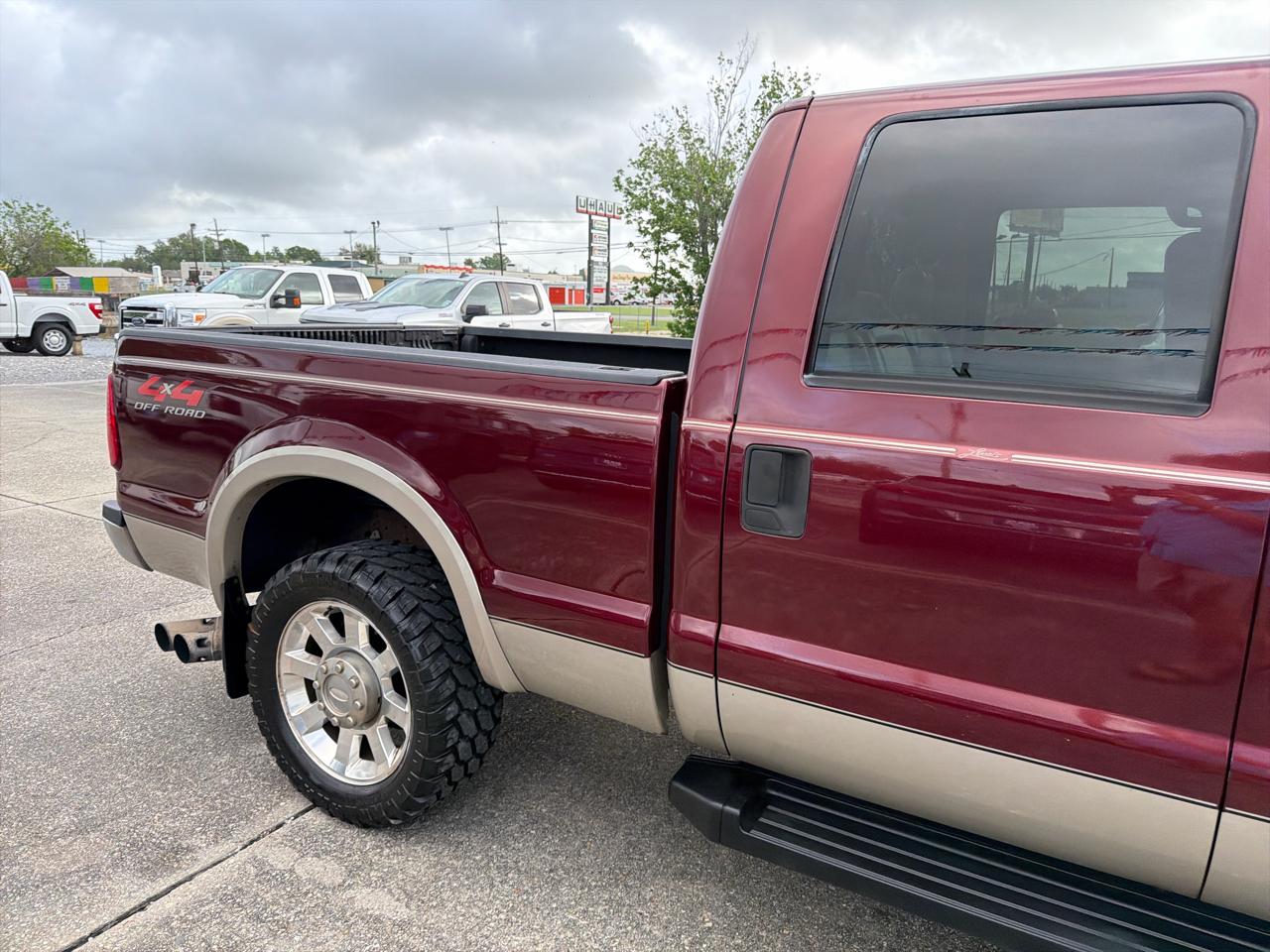 Ford F-250 SD Lariat Crew Cab 4WD 2008