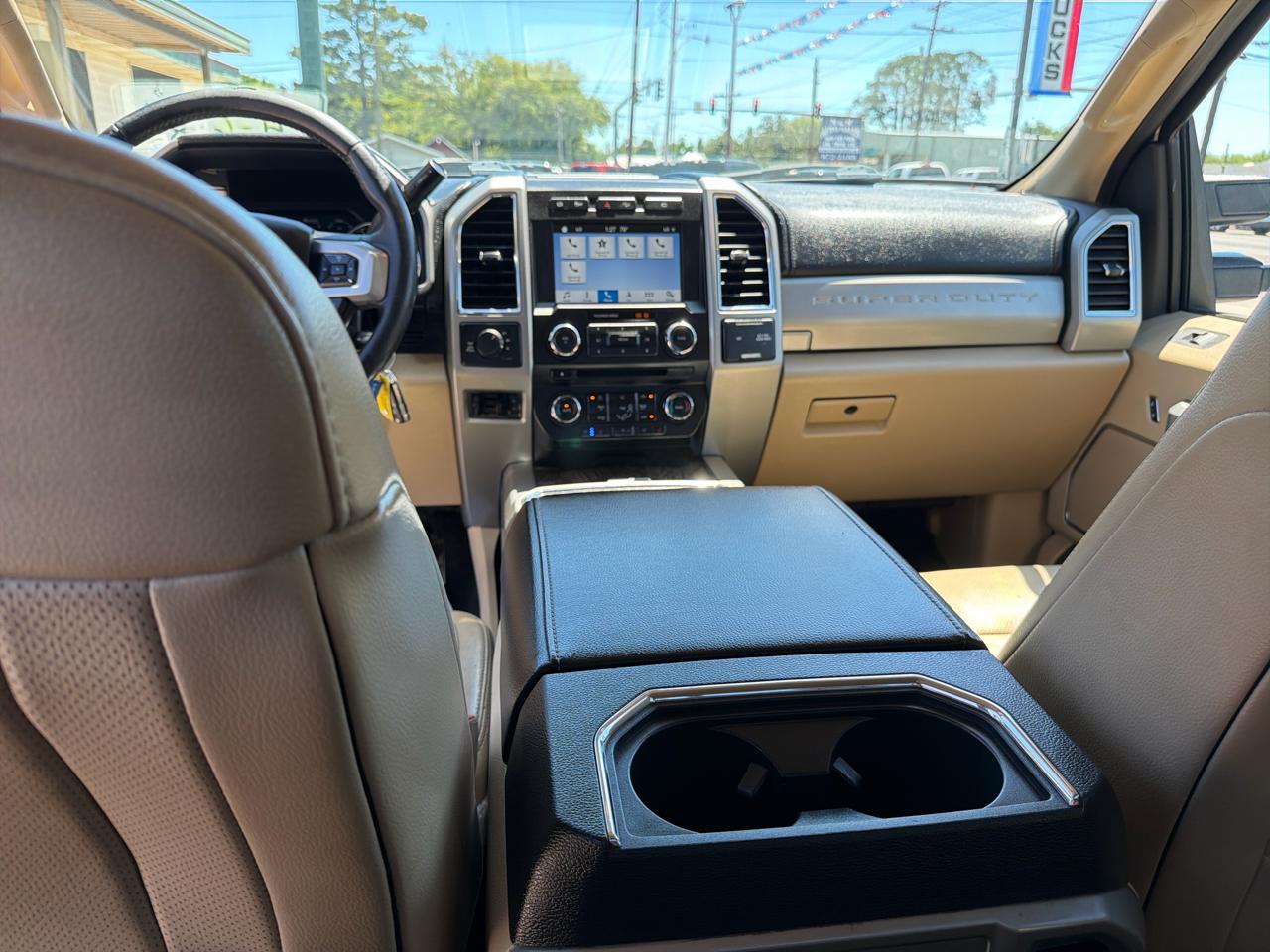Ford F-250 SD Lariat Crew Cab 4WD 2018