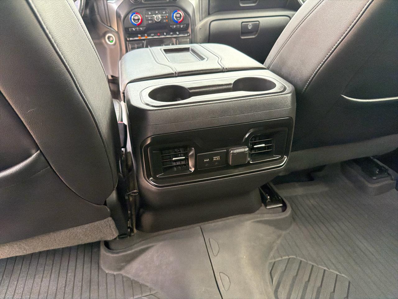 Chevrolet Silverado 1500 RST Crew Cab 4WD 2020