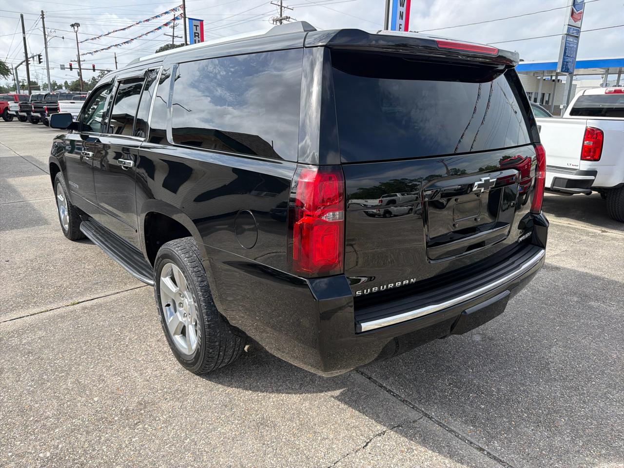 Chevrolet Suburban Premier 2WD 2019