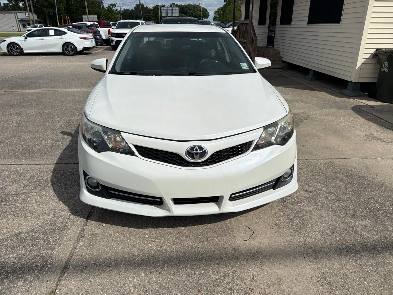 Toyota Camry SE Sport 2014
