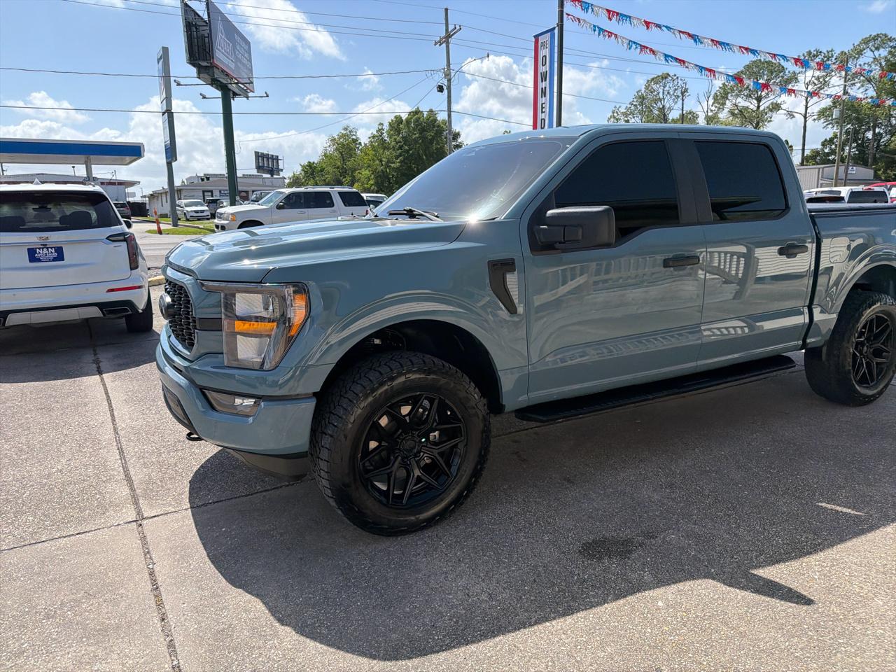 Ford F-150 STX 4WD SuperCrew 5.5' Box 2023