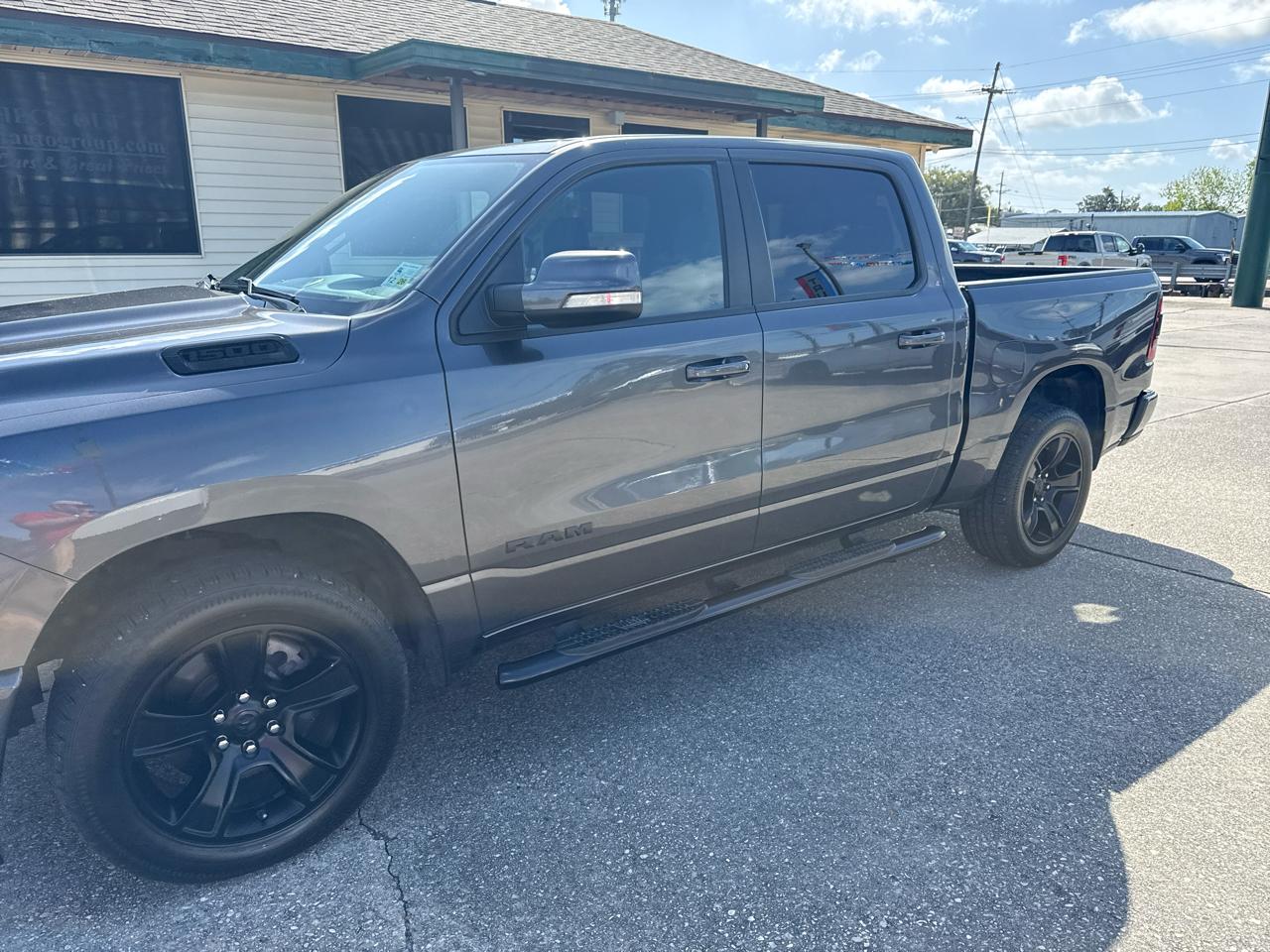 RAM 1500 Big Horn Crew Cab SWB 2WD 2020