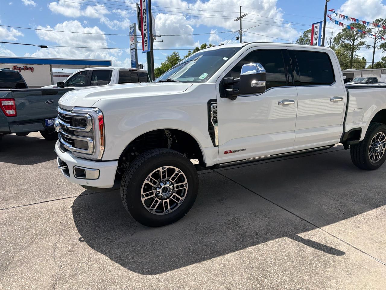 Ford F-250 SD Limited Crew Cab 4WD 2024