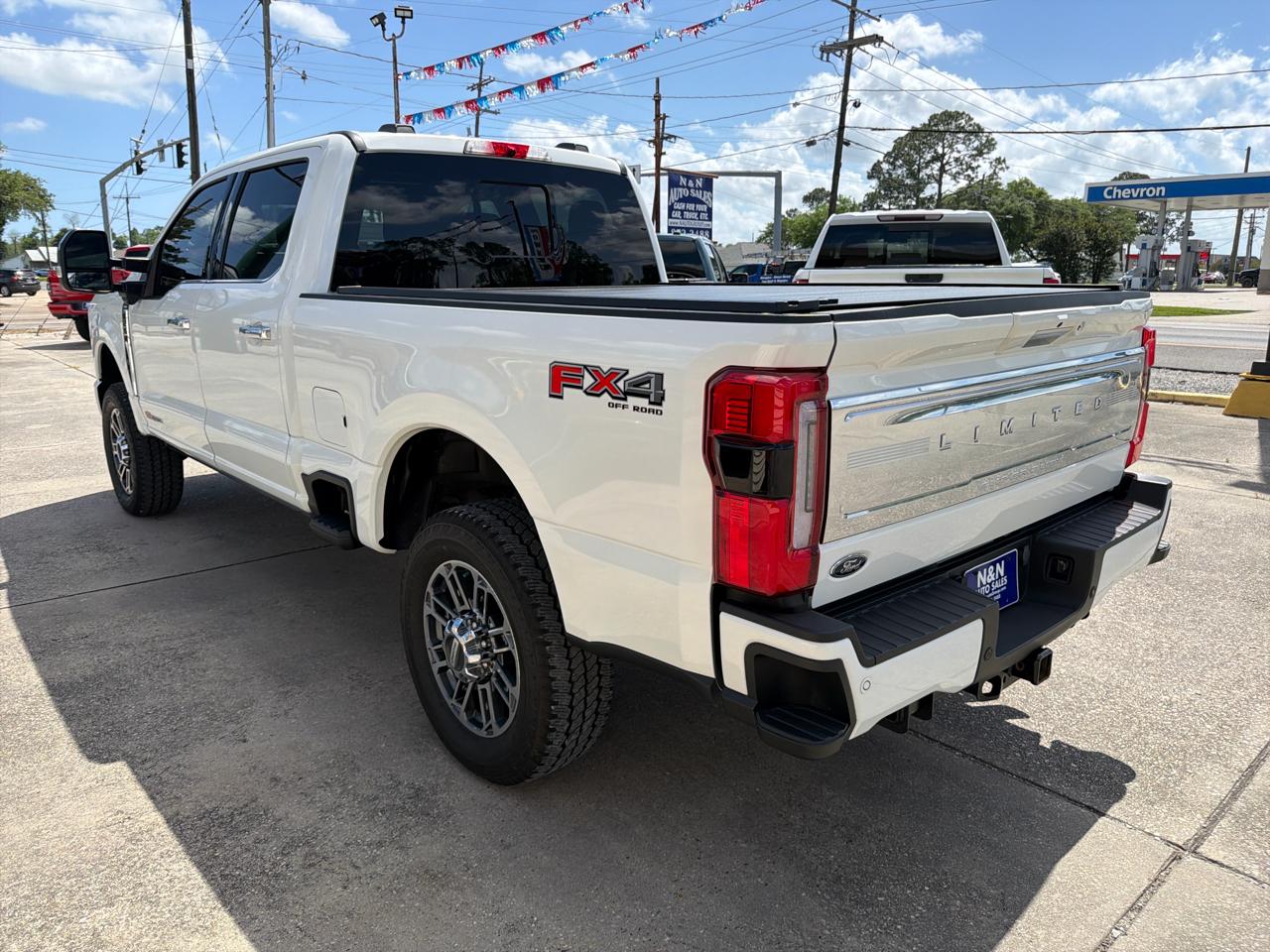Ford F-250 SD Limited Crew Cab 4WD 2024