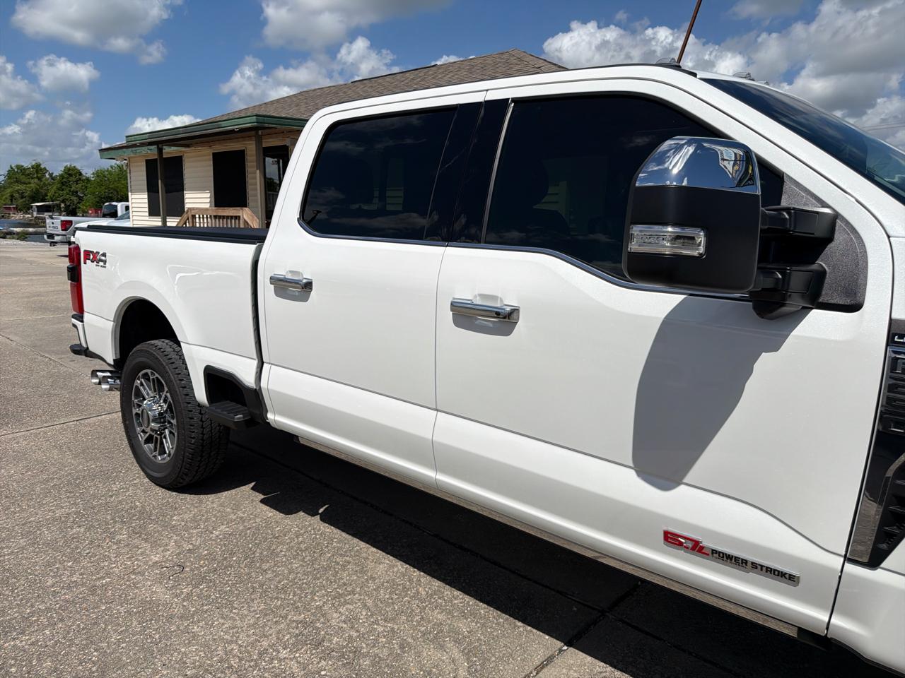 Ford F-250 SD Limited Crew Cab 4WD 2024