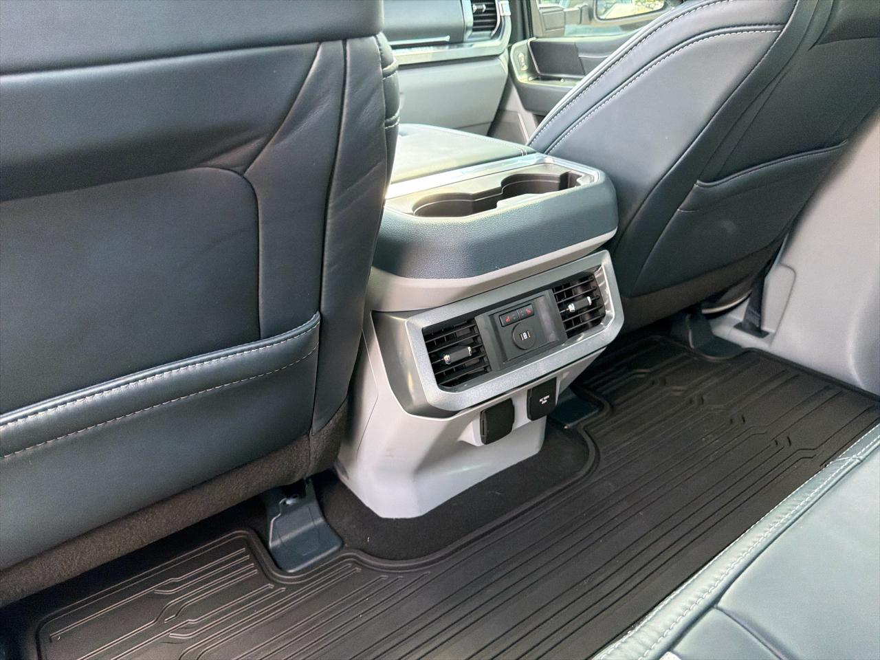 Ford F-250 SD Limited Crew Cab 4WD 2024