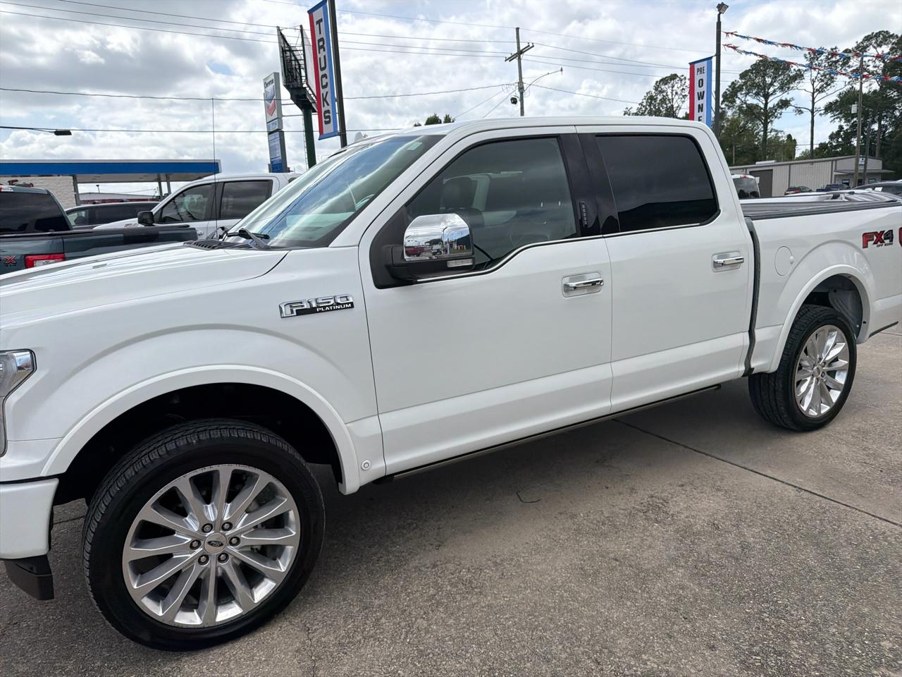 Ford F-150 Platinum 4WD SuperCrew 5.5' Box 2020