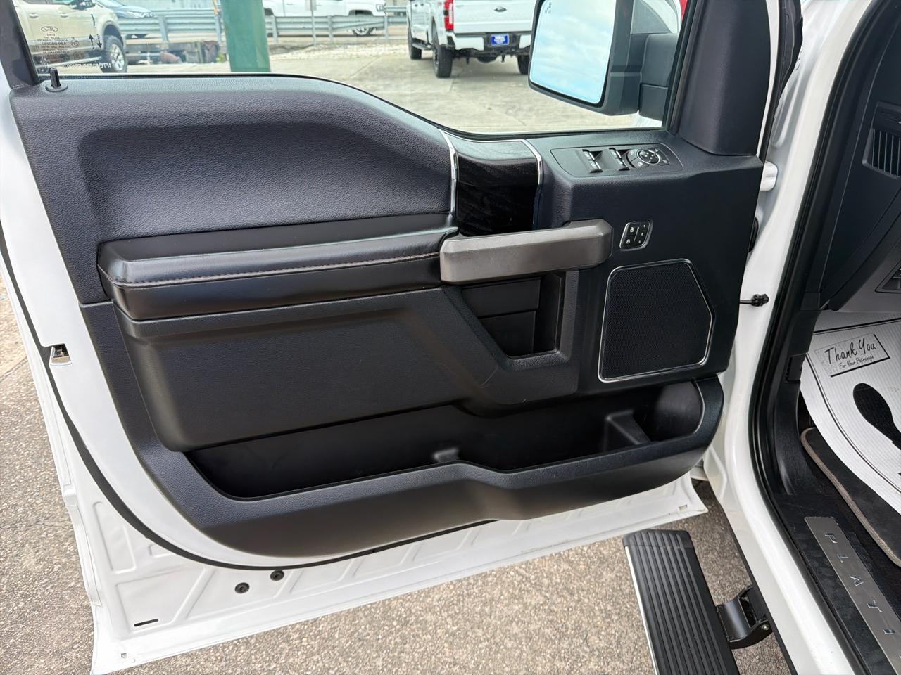 Ford F-150 Platinum 4WD SuperCrew 5.5' Box 2020