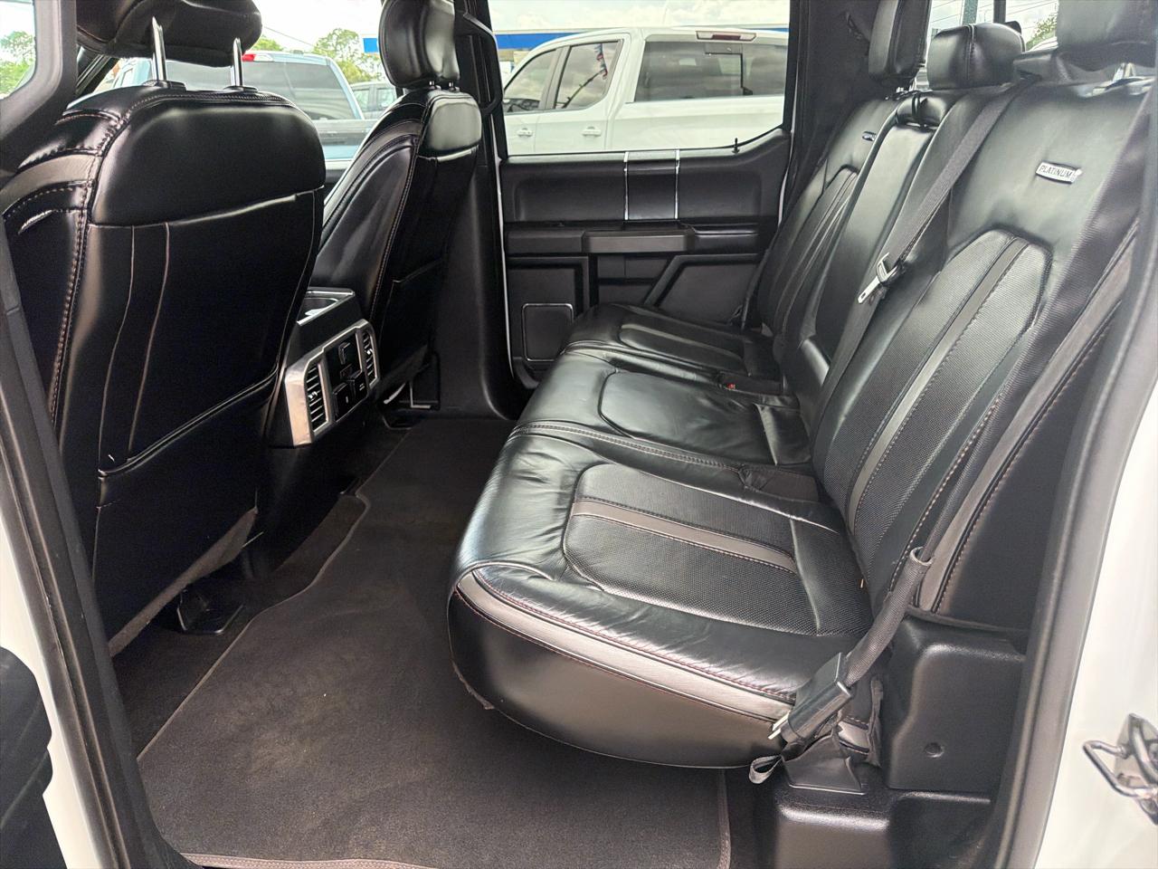 Ford F-150 Platinum 4WD SuperCrew 5.5' Box 2020