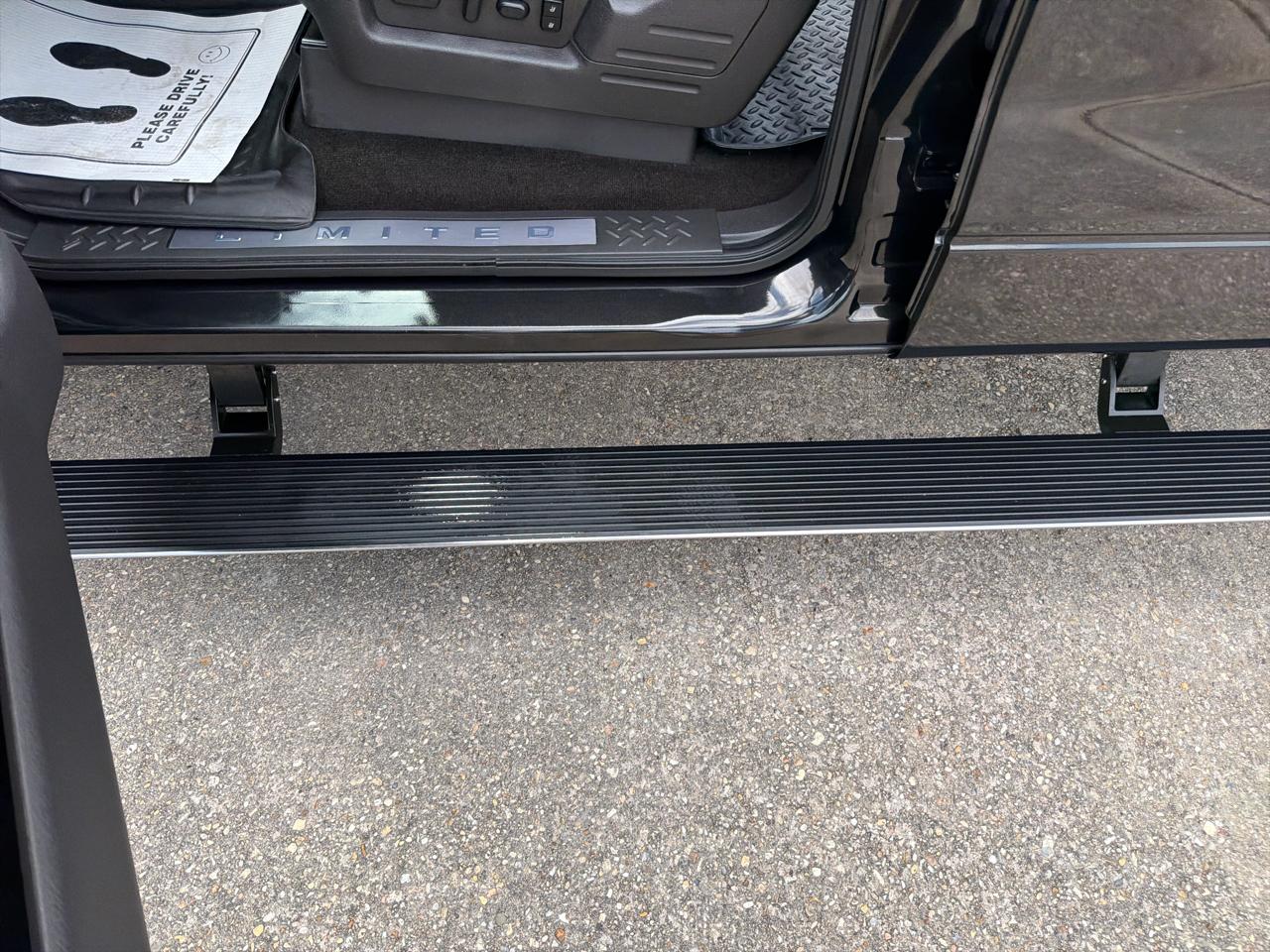 Ford F-150 Limited 2WD SuperCrew 5.5' Box 2014