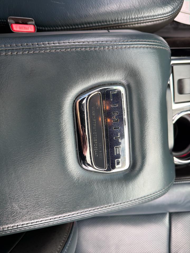 Ford F-150 Limited 2WD SuperCrew 5.5' Box 2014