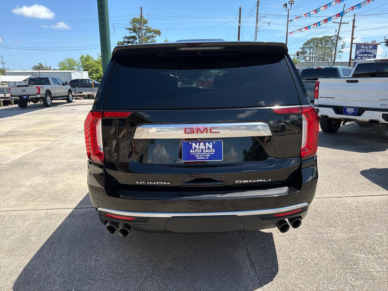 GMC Yukon XL Denali 2WD 2021