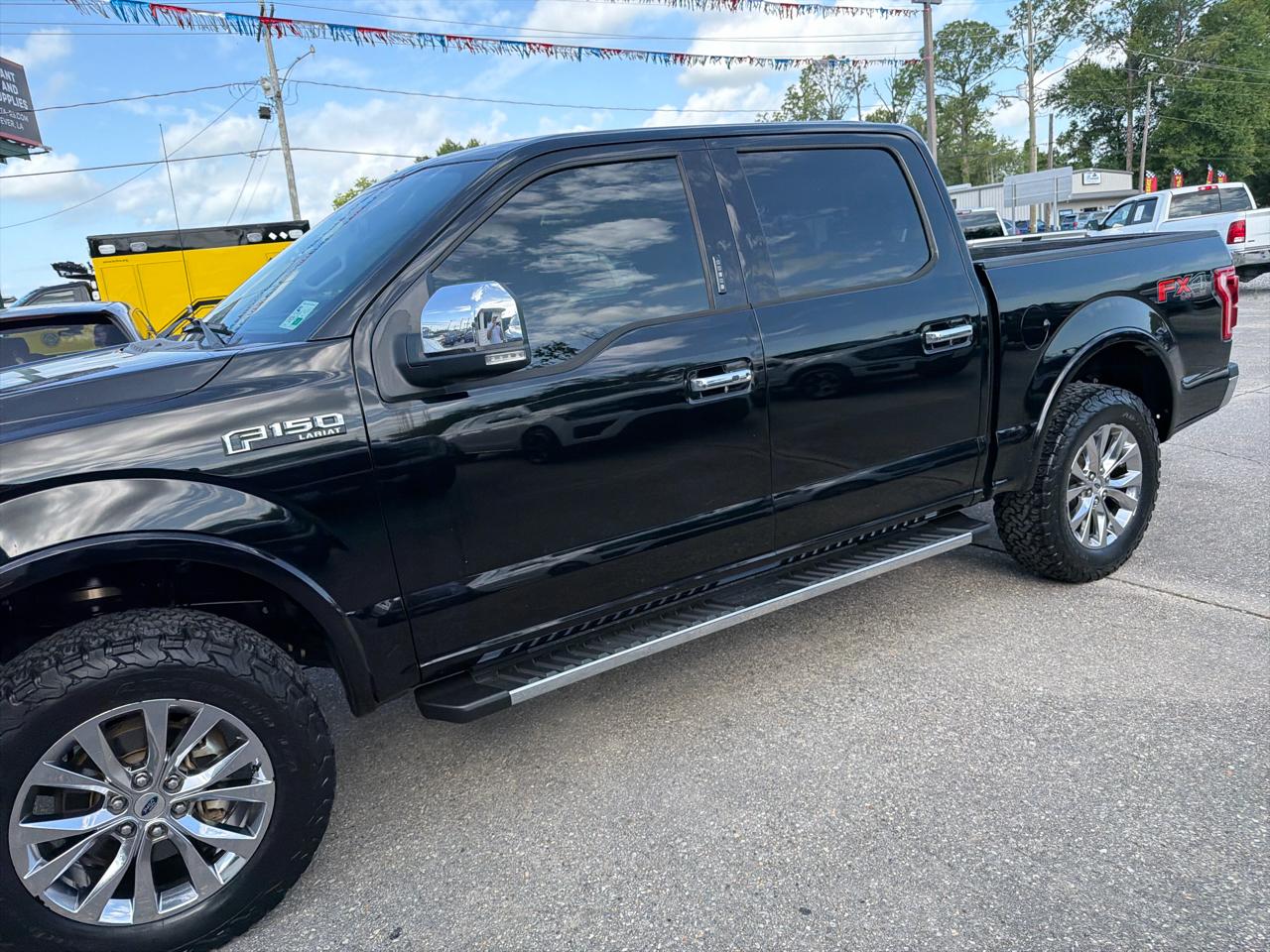 Ford F-150 Lariat 4WD SuperCrew 5.5' Box 2017