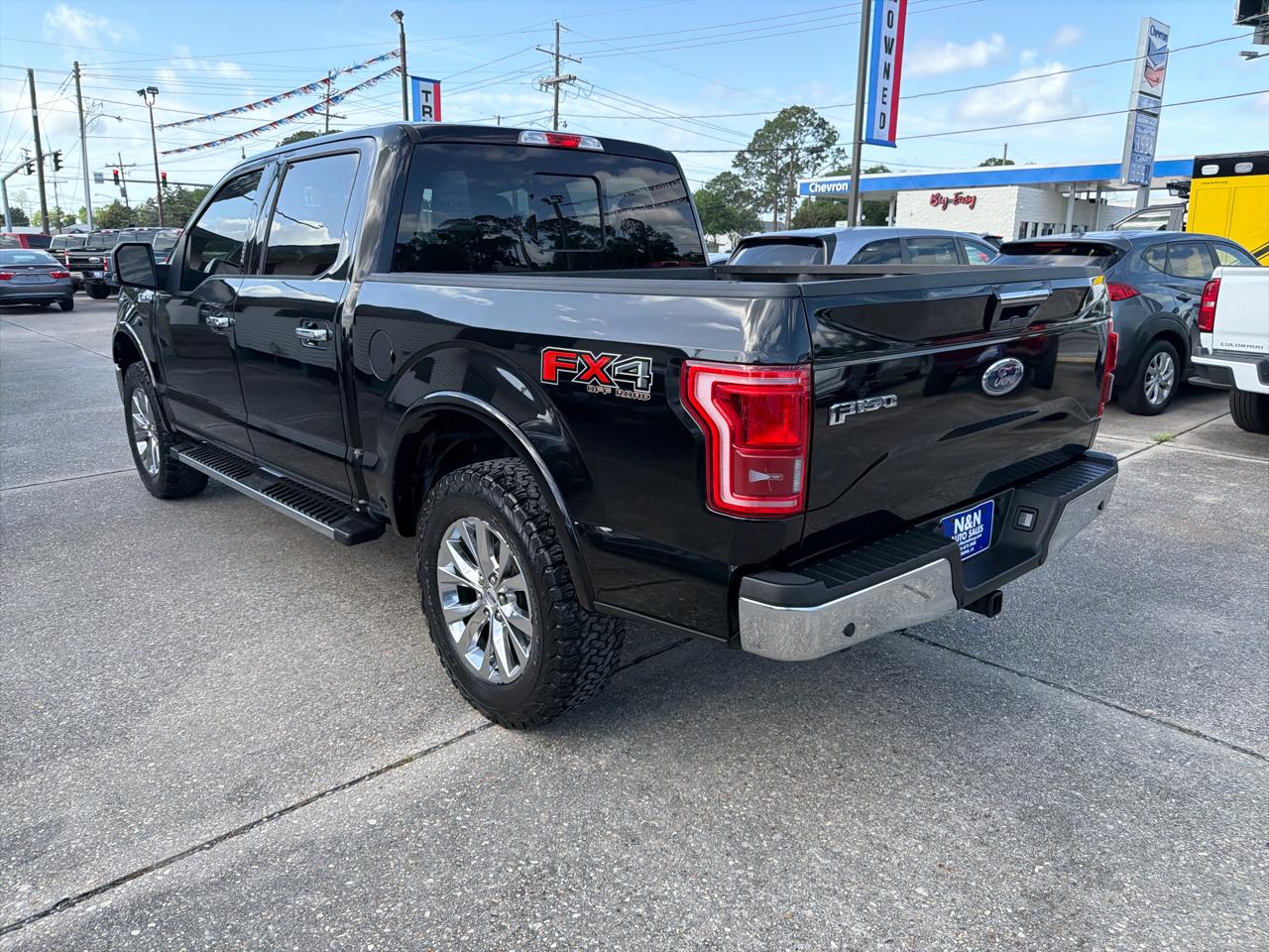 Ford F-150 Lariat 4WD SuperCrew 5.5' Box 2017