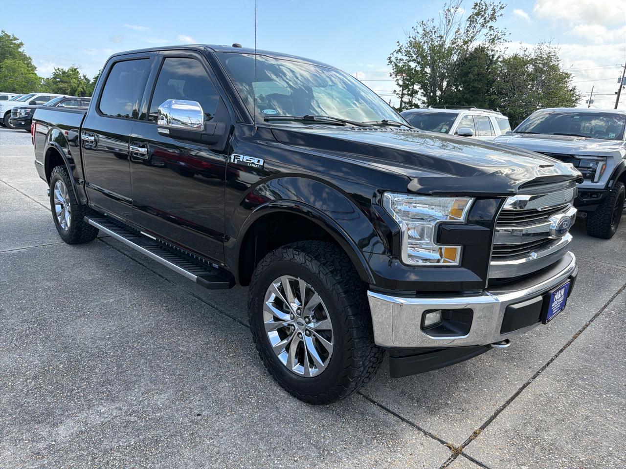 Ford F-150 Lariat 4WD SuperCrew 5.5' Box 2017