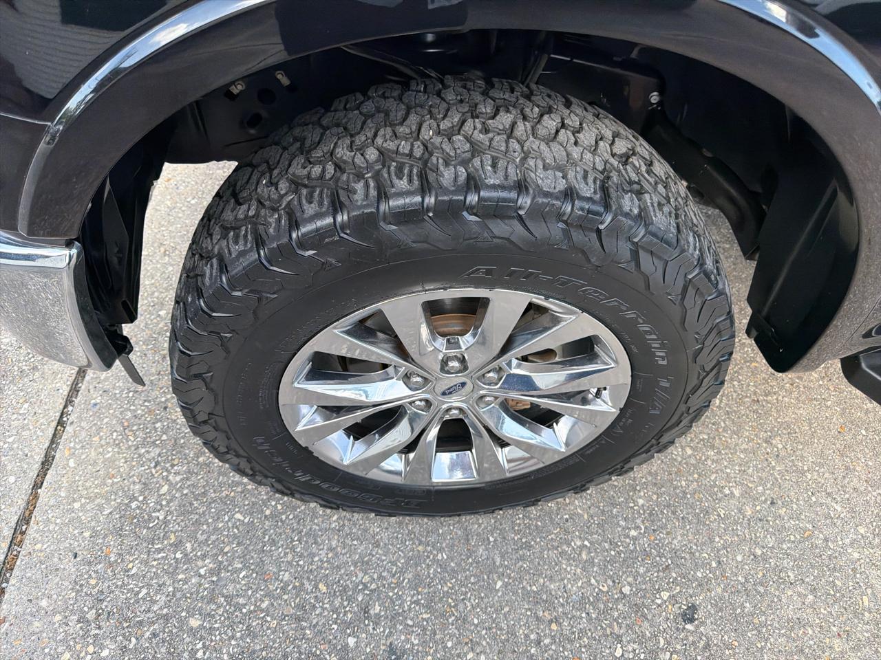 Ford F-150 Lariat 4WD SuperCrew 5.5' Box 2017