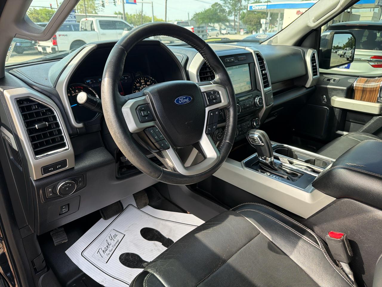 Ford F-150 Lariat 4WD SuperCrew 5.5' Box 2017