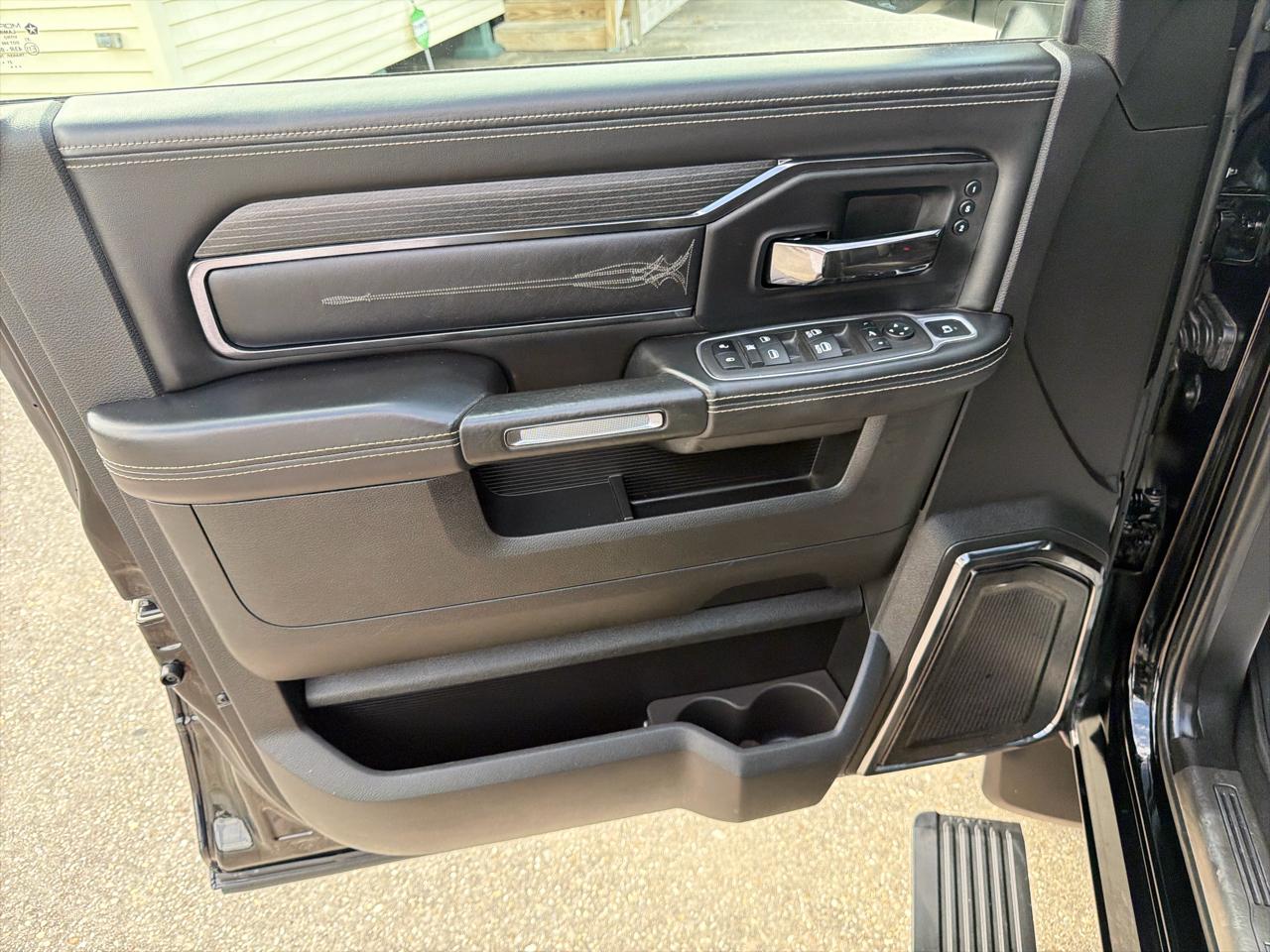 RAM 3500 Limited Crew Cab LWB 4WD DRW 2022