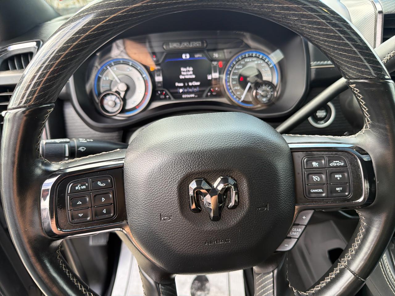 RAM 3500 Limited Crew Cab LWB 4WD DRW 2022