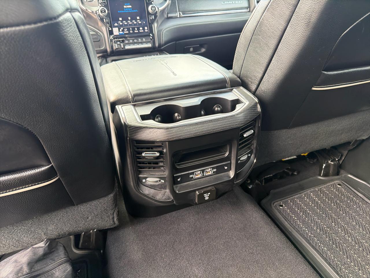 RAM 3500 Limited Crew Cab LWB 4WD DRW 2022