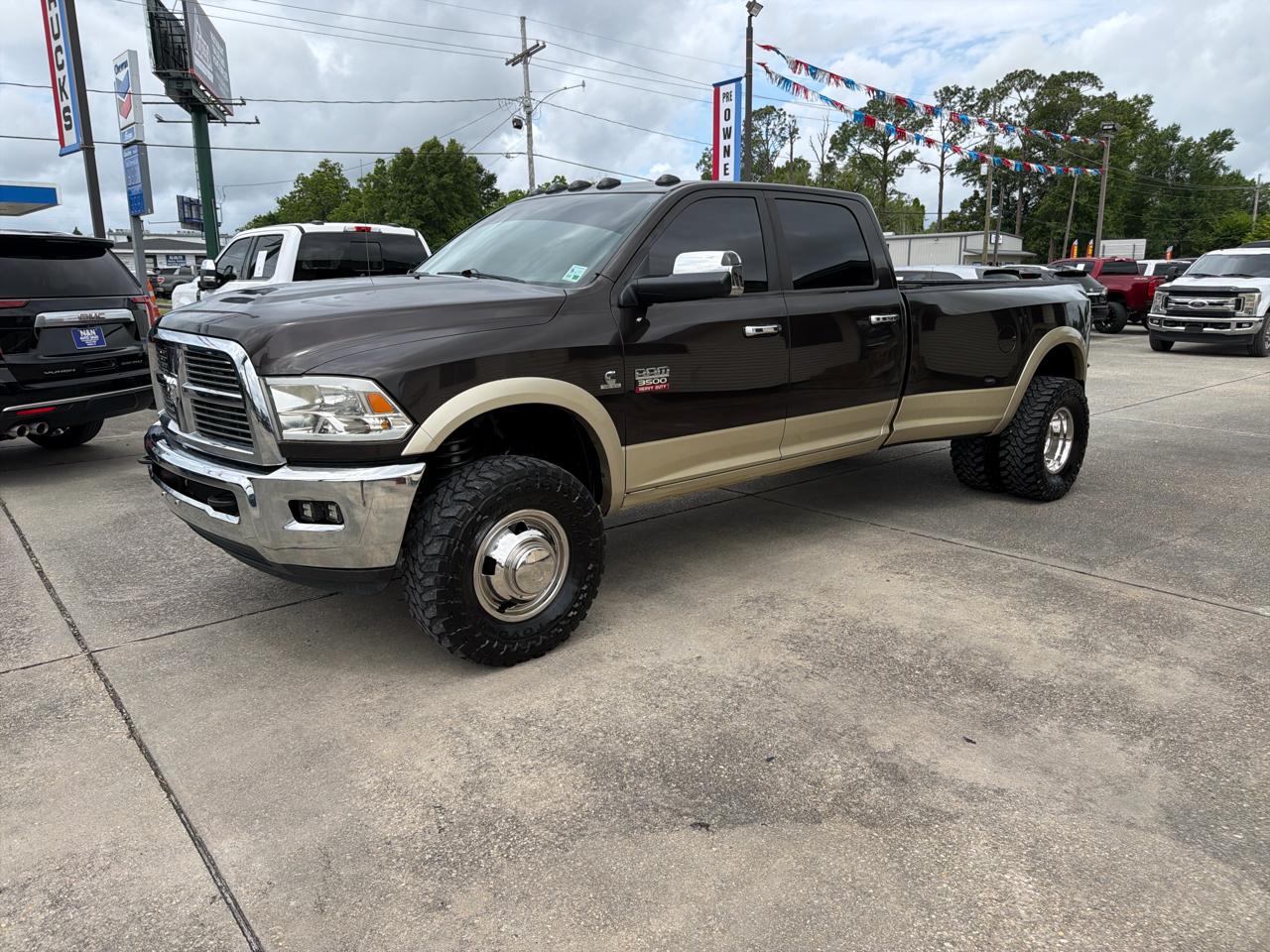 RAM 3500 Laramie 4x4 Crew Cab 8' Box 2011