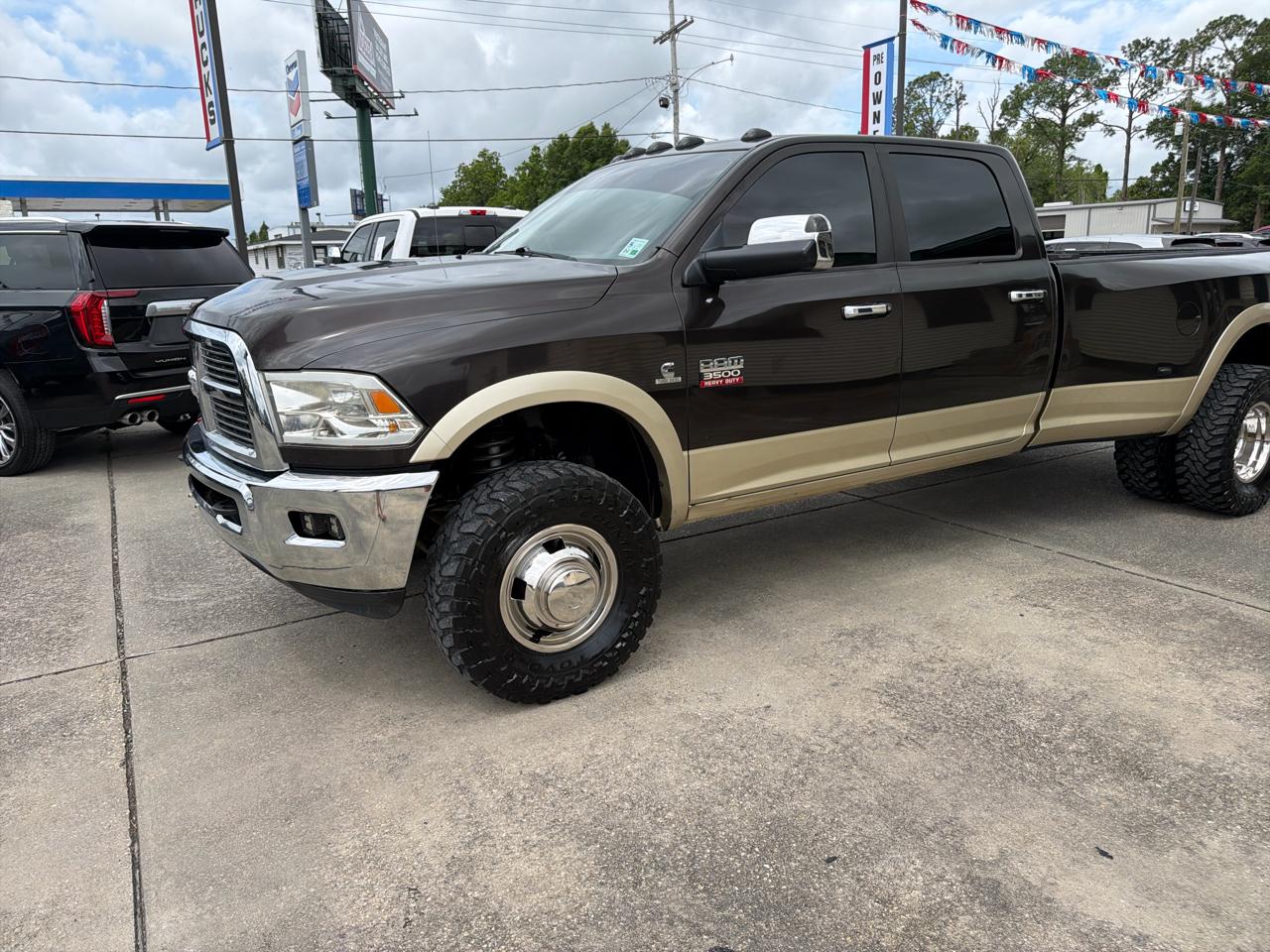 RAM 3500 Laramie 4x4 Crew Cab 8' Box 2011