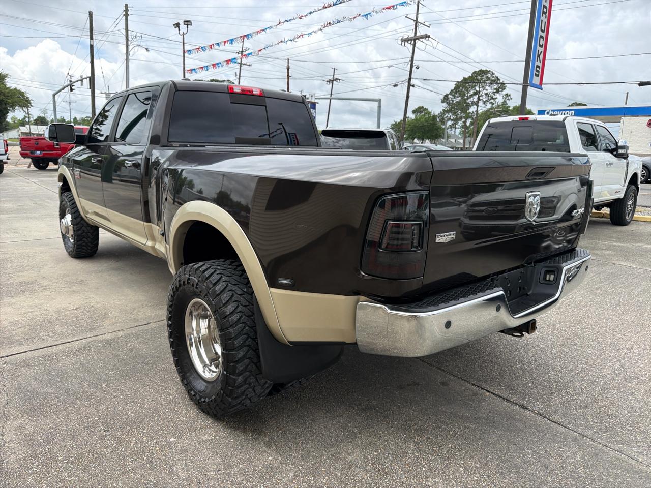 RAM 3500 Laramie 4x4 Crew Cab 8' Box 2011