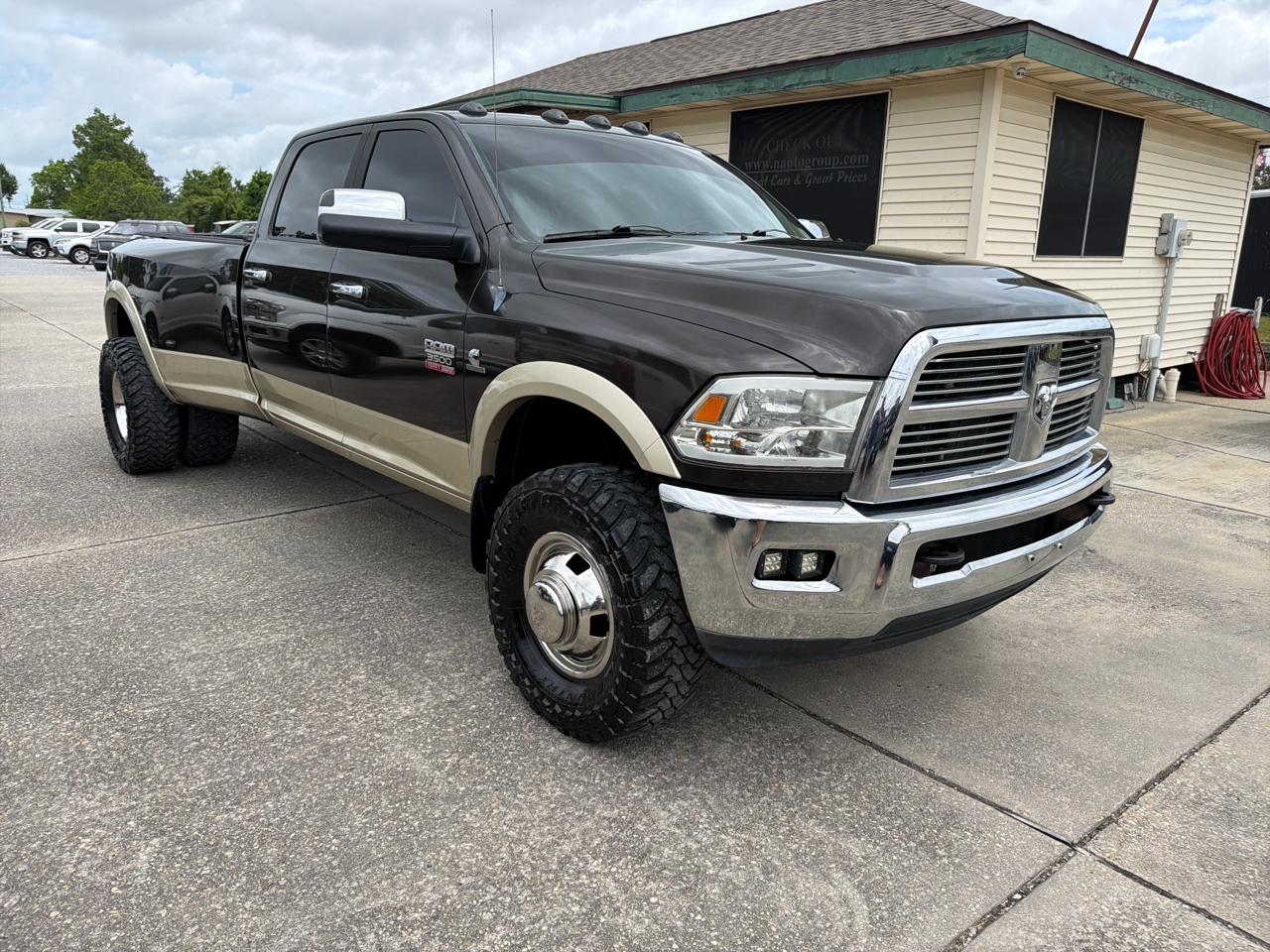 RAM 3500 Laramie 4x4 Crew Cab 8' Box 2011