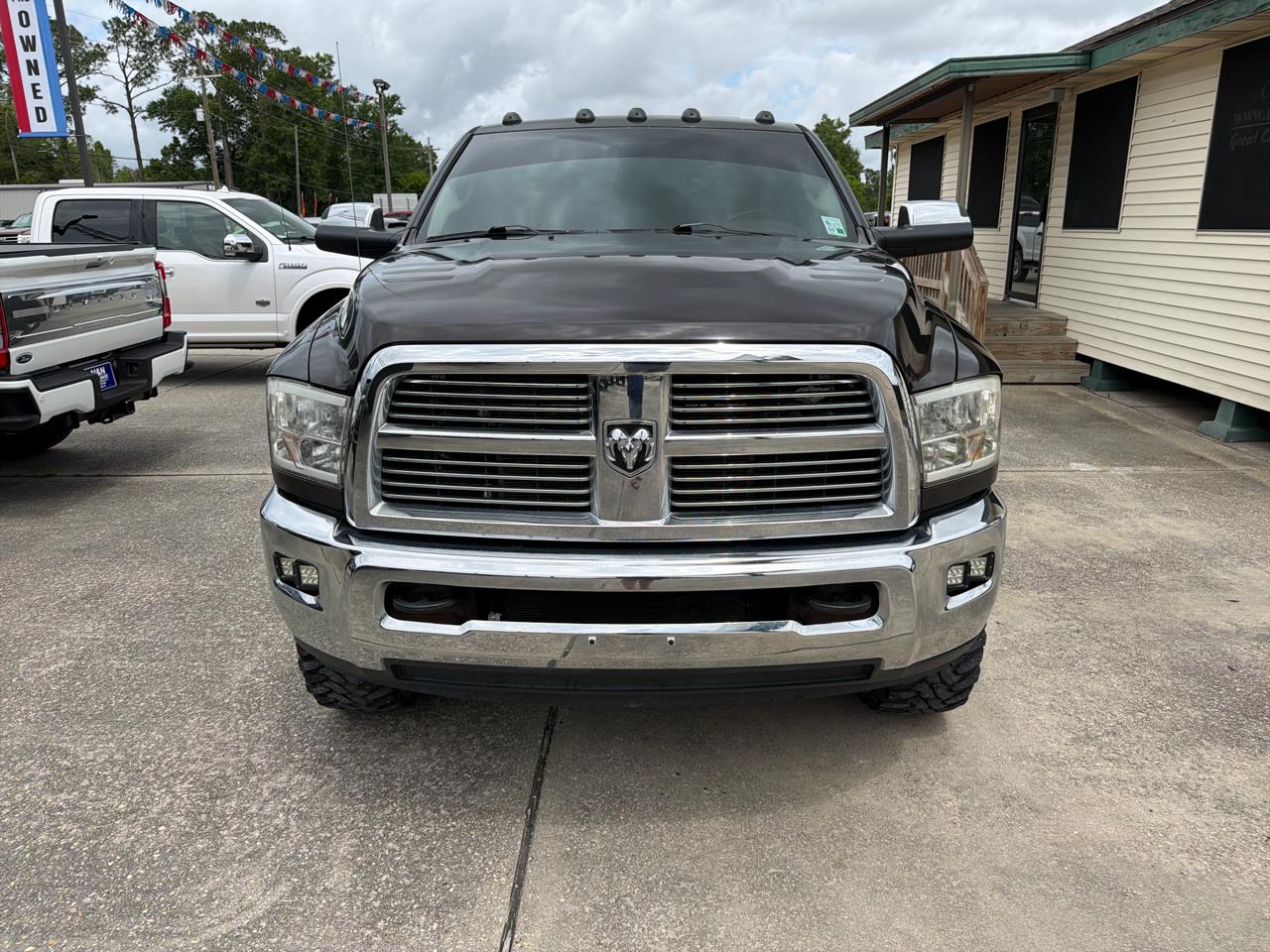 RAM 3500 Laramie 4x4 Crew Cab 8' Box 2011