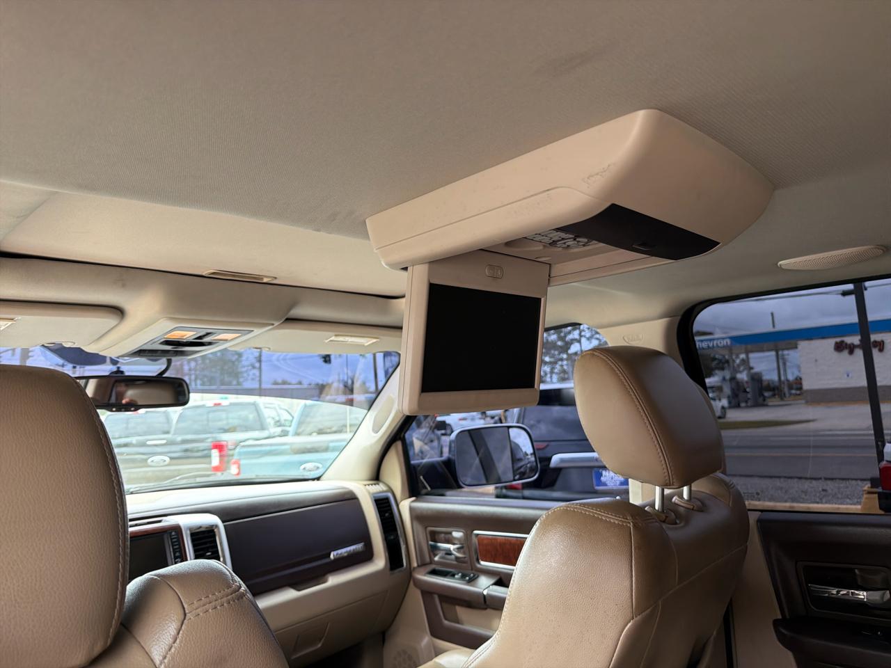 RAM 3500 Laramie 4x4 Crew Cab 8' Box 2011