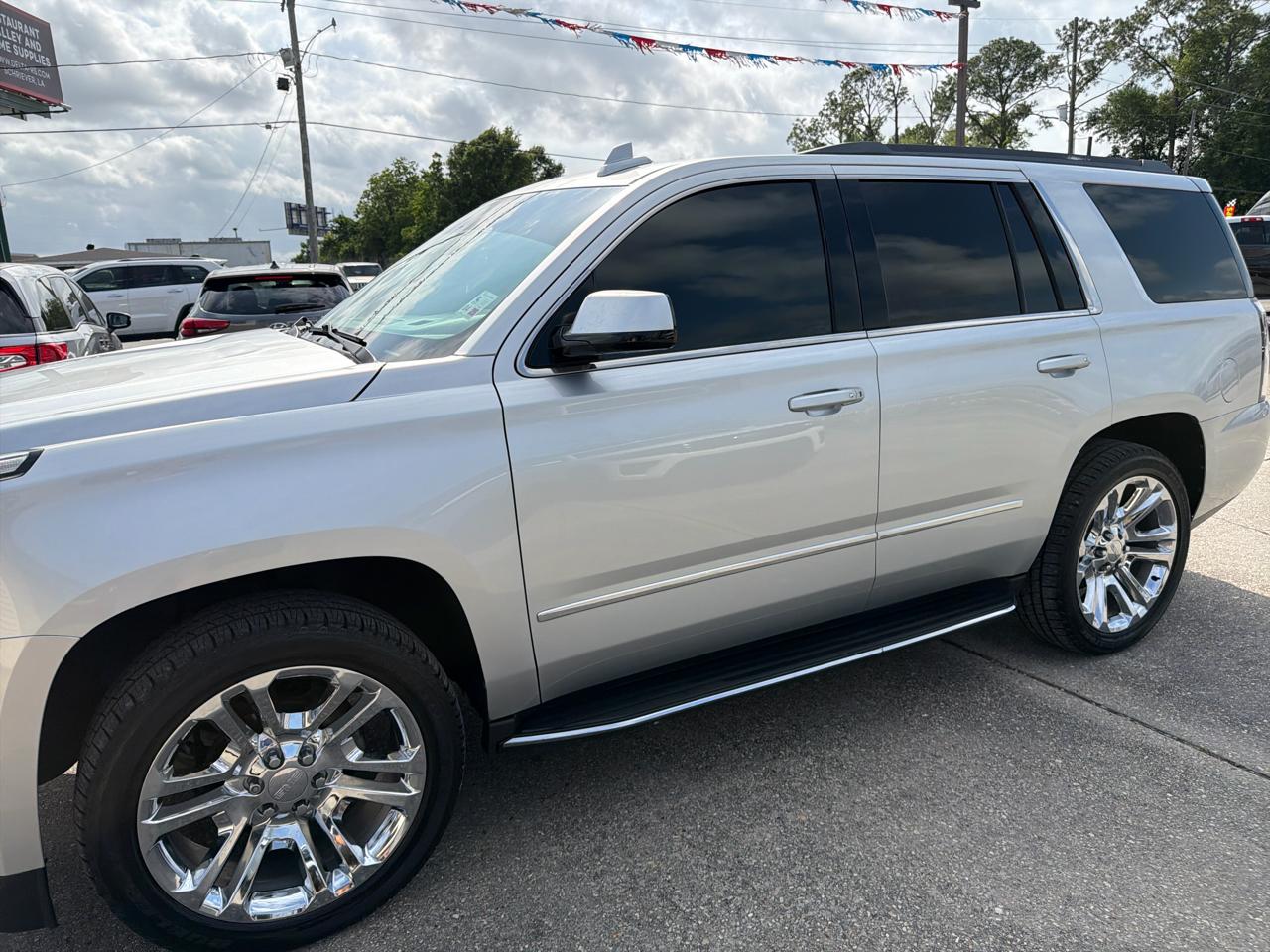 GMC Yukon SLT 2WD 2017