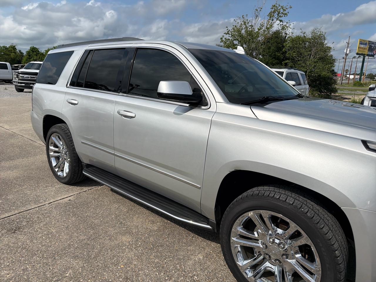 GMC Yukon SLT 2WD 2017