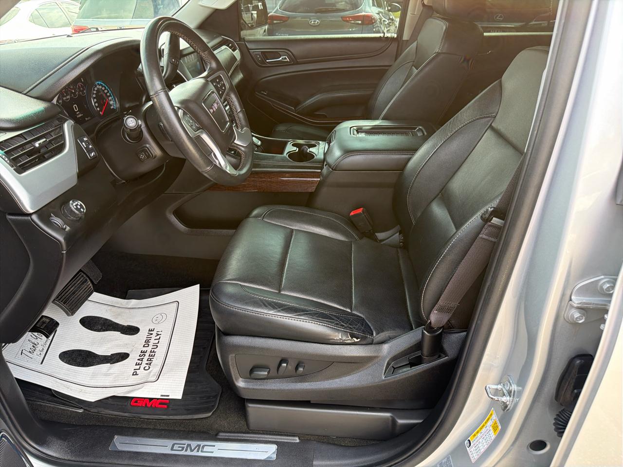 GMC Yukon SLT 2WD 2017