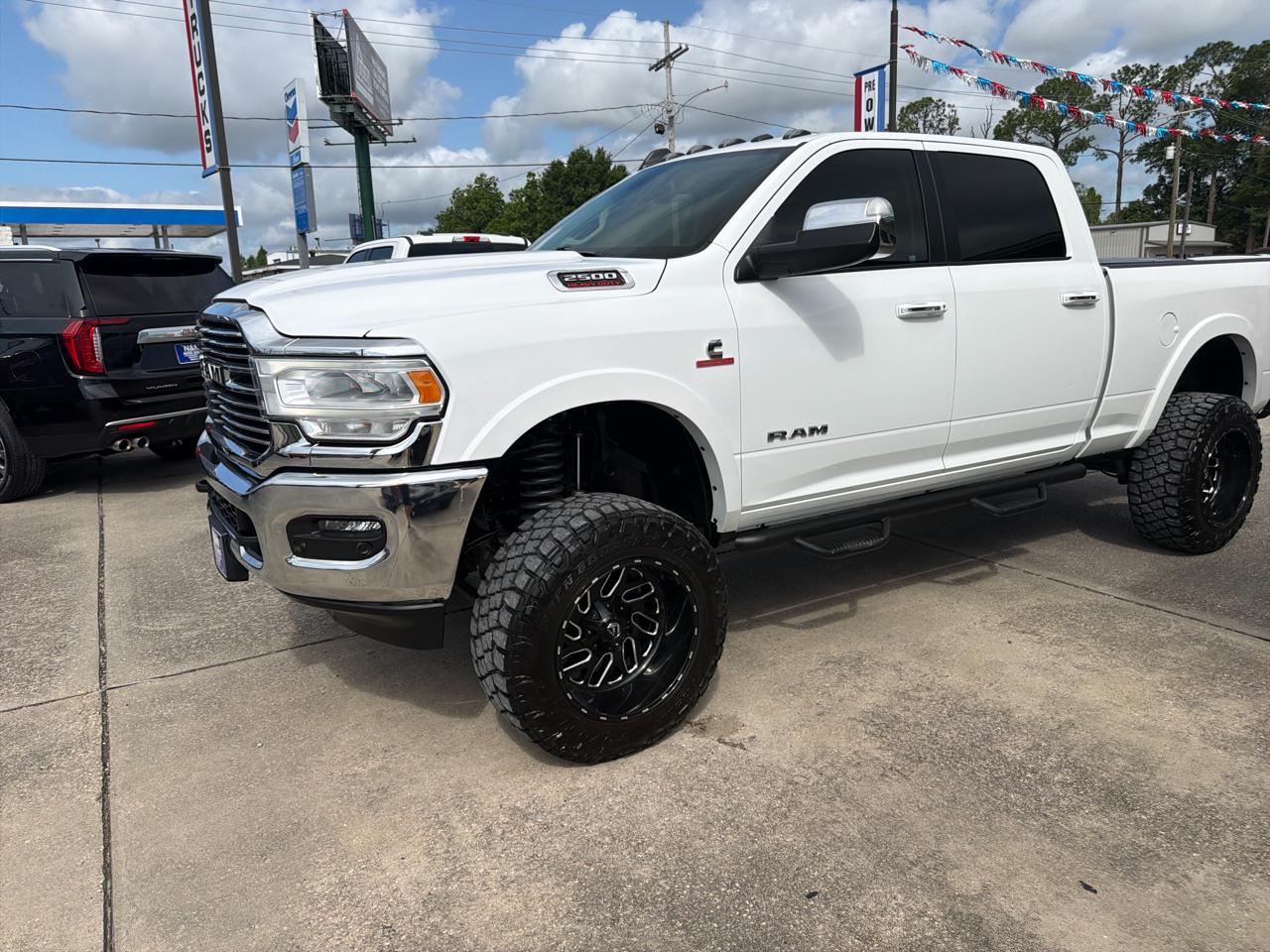 RAM 2500 Laramie Crew Cab SWB 4WD 2021