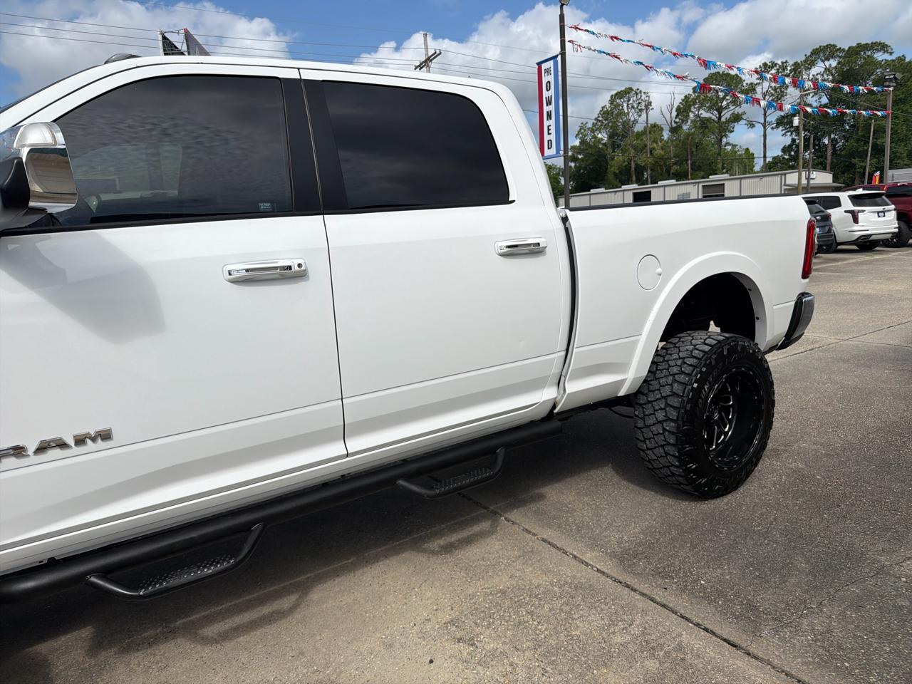 RAM 2500 Laramie Crew Cab SWB 4WD 2021