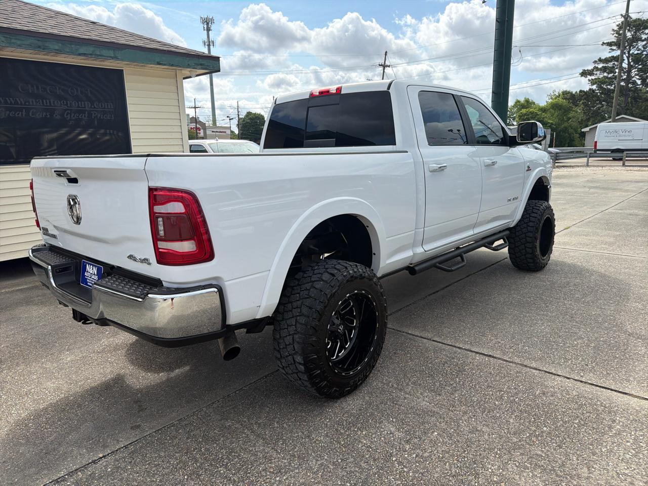 RAM 2500 Laramie Crew Cab SWB 4WD 2021