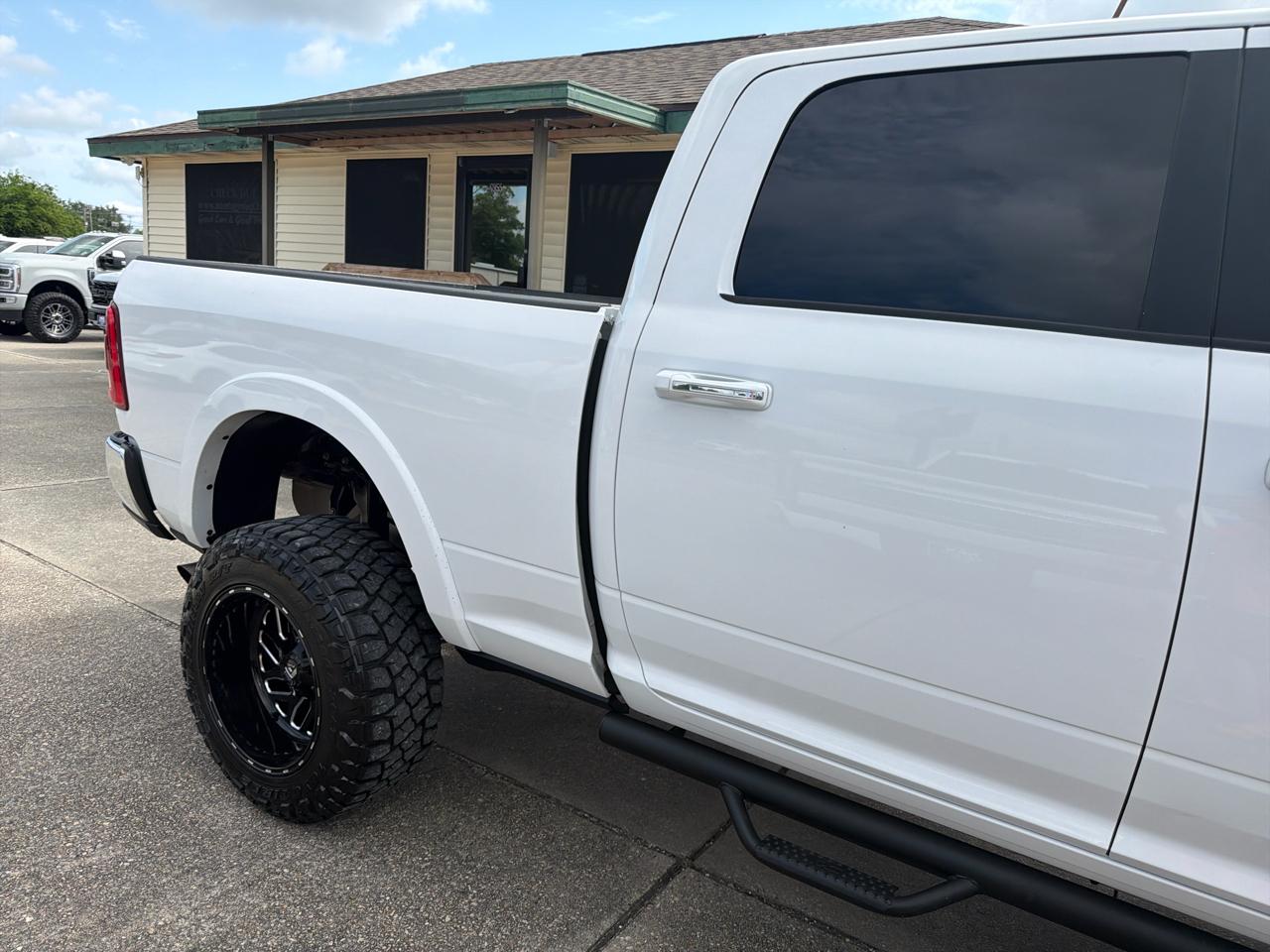 RAM 2500 Laramie Crew Cab SWB 4WD 2021