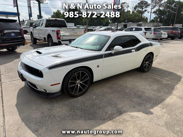 White 2020 Dodge Challenger R/T Scat Pack RWD Coupe Rear-Wheel Drive Automatic