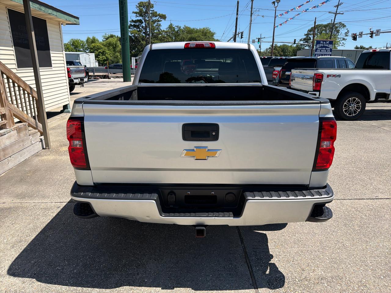 Chevrolet Silverado 1500 Crew Cab 143.5" WB 4WD Z71 2017