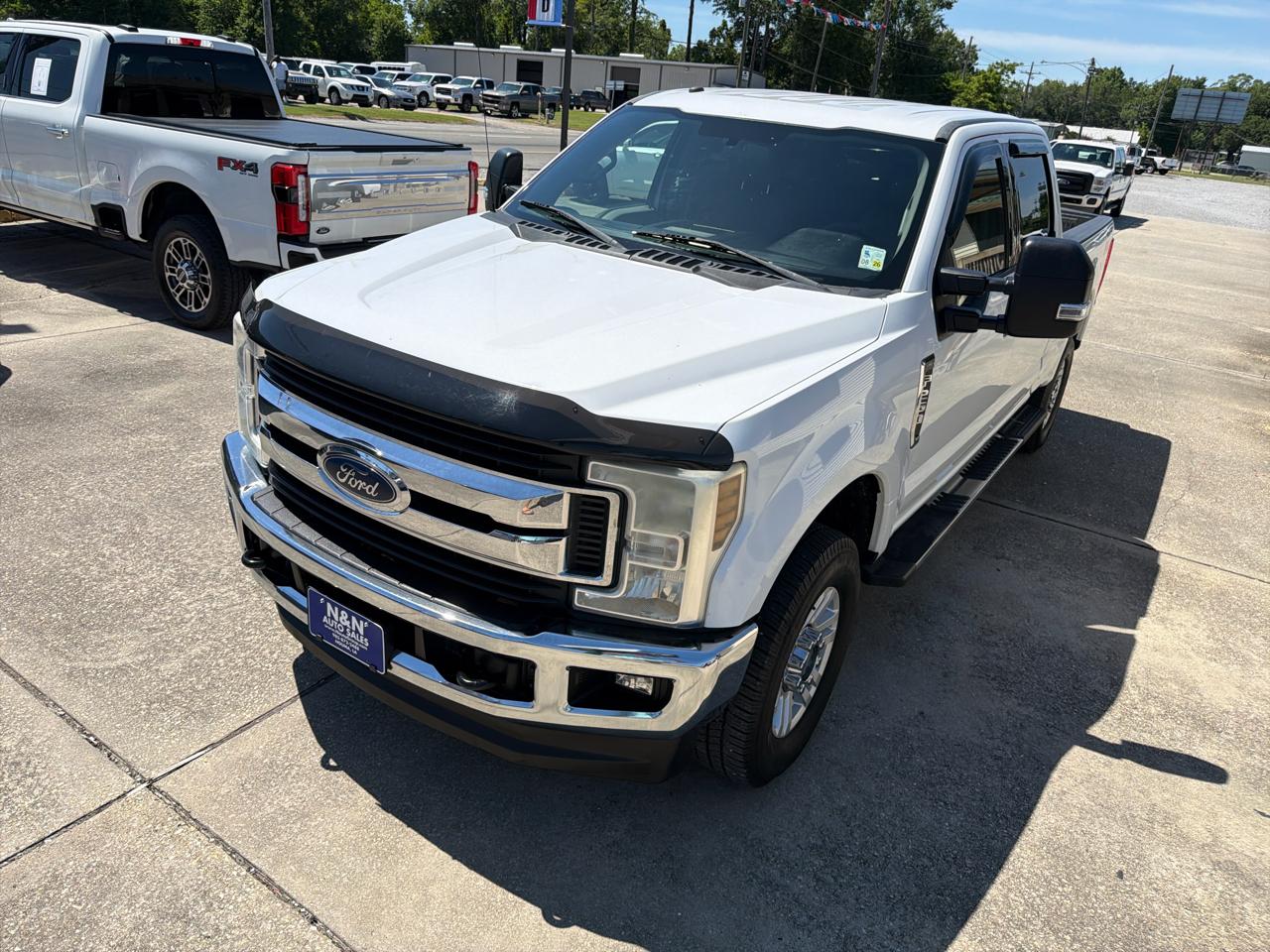 Ford F-250 SD XLT Crew Cab Short Bed 4WD 2019