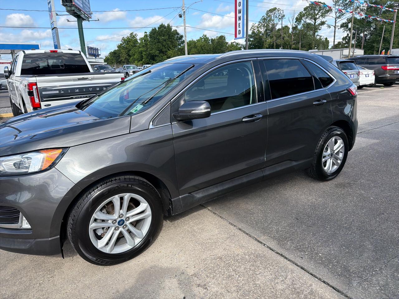 Ford Edge SEL FWD 2019