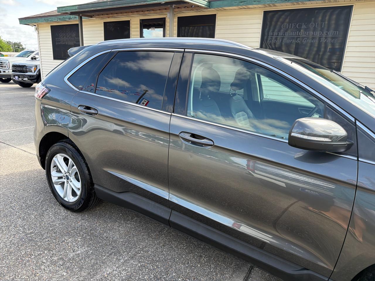 Ford Edge SEL FWD 2019