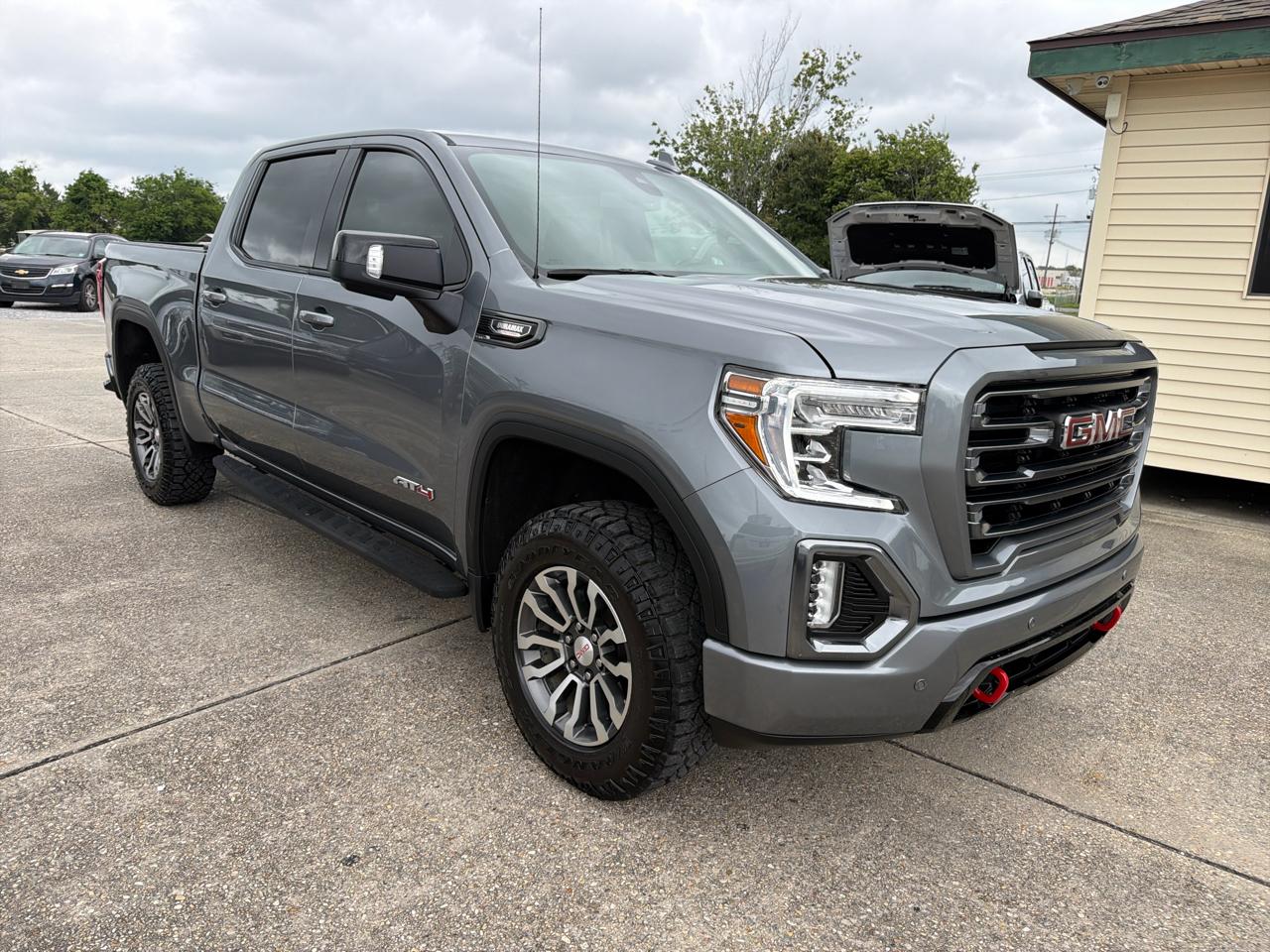 GMC Sierra 1500 Limited AT4 Crew Cab Short Box 4WD 2022