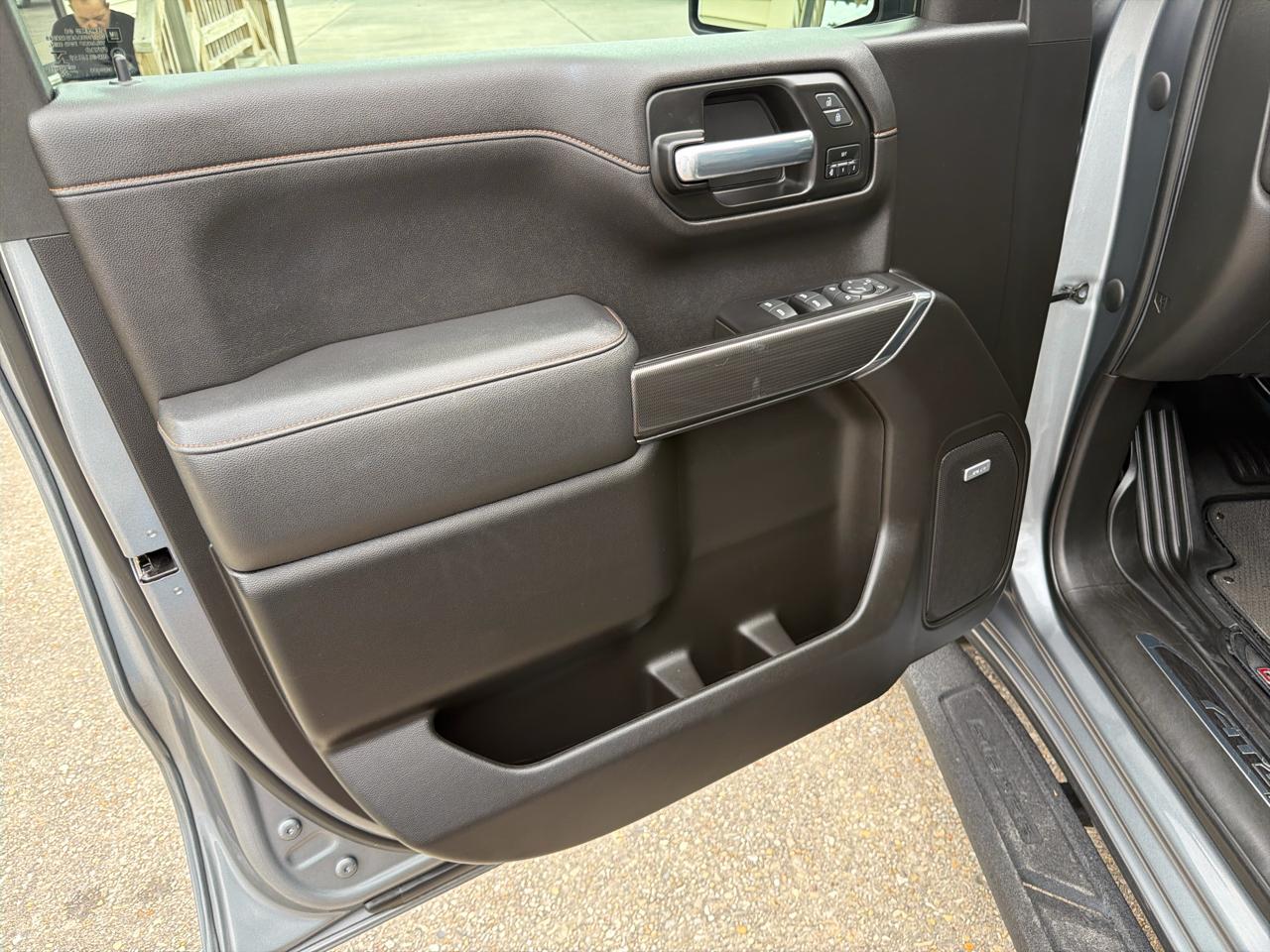 GMC Sierra 1500 Limited AT4 Crew Cab Short Box 4WD 2022