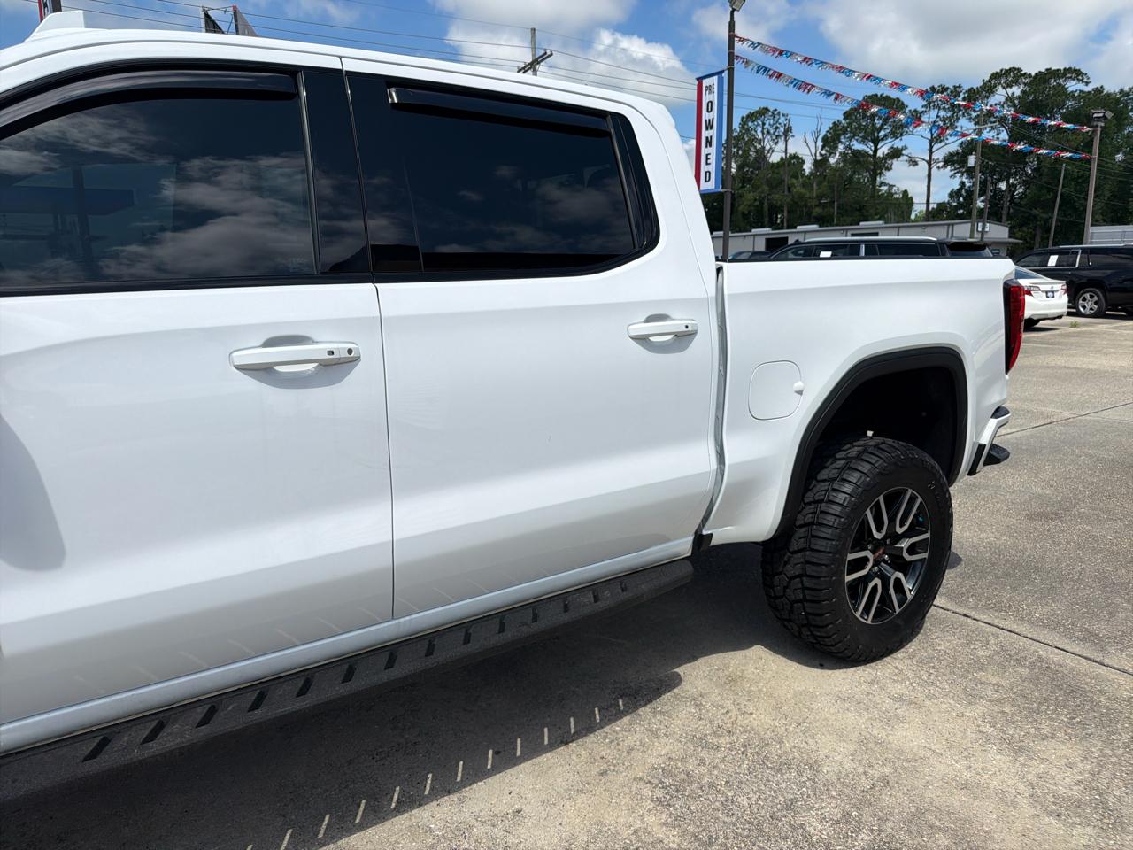 GMC Sierra 1500 AT4 Crew Cab Short Box 4WD 2020