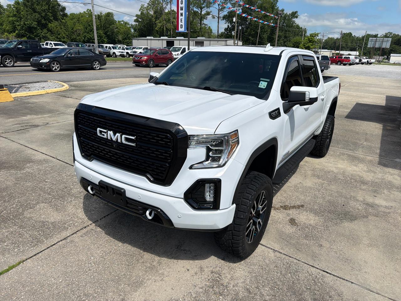 GMC Sierra 1500 AT4 Crew Cab Short Box 4WD 2020