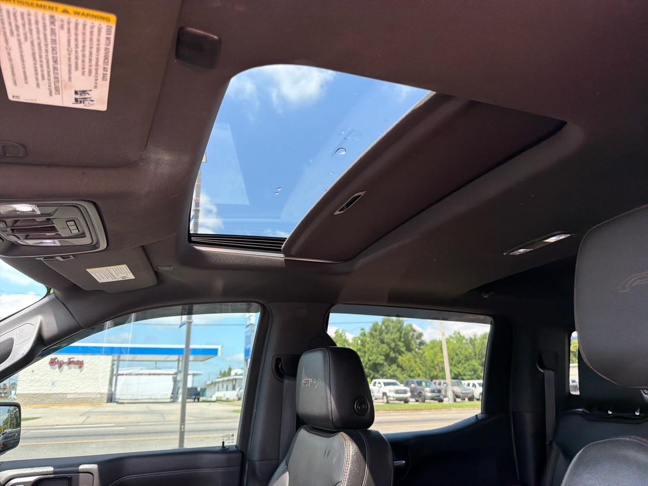 GMC Sierra 1500 AT4 Crew Cab Short Box 4WD 2020