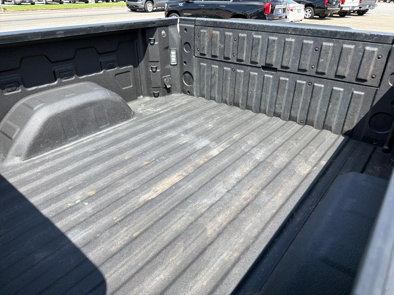 GMC Sierra 1500 AT4 Crew Cab Short Box 4WD 2020